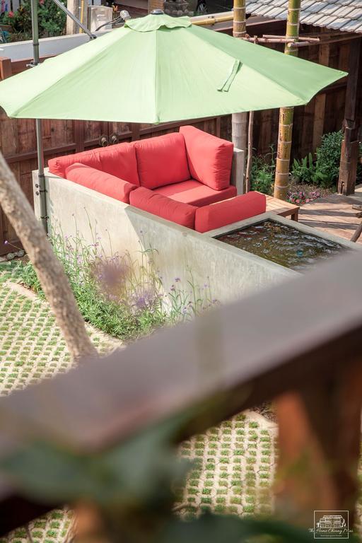 The Home Chiangmai Luxury Guesthouse Чиангмай Экстерьер фото