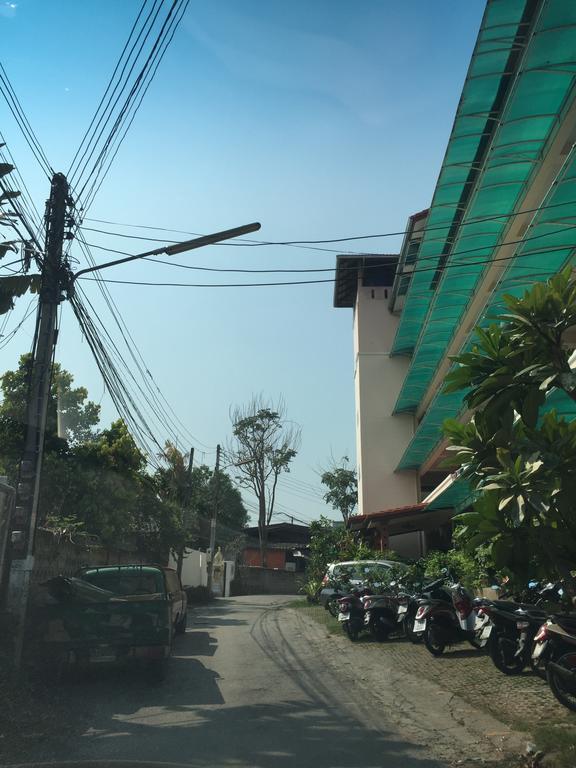 The Home Chiangmai Luxury Guesthouse Чиангмай Экстерьер фото