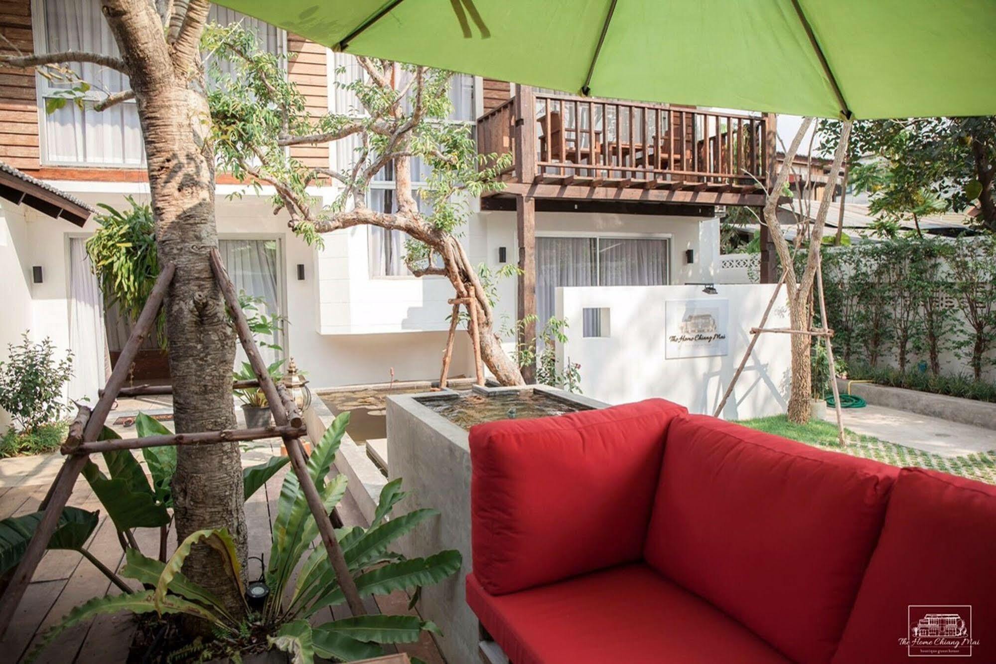 The Home Chiangmai Luxury Guesthouse Чиангмай Экстерьер фото